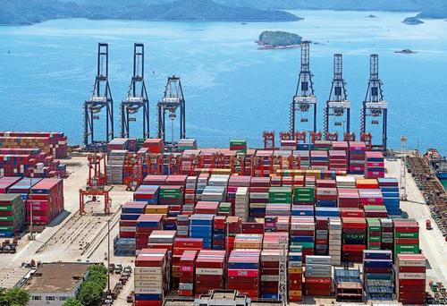 寧波港因疫情再次關(guān)掉、最近大面積跳港，停航狀況反反復(fù)復(fù)